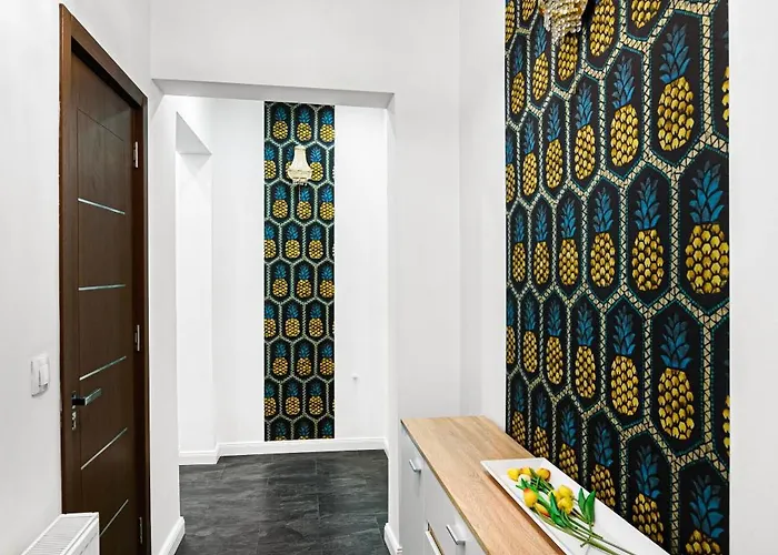 One-Bedroom King Suite